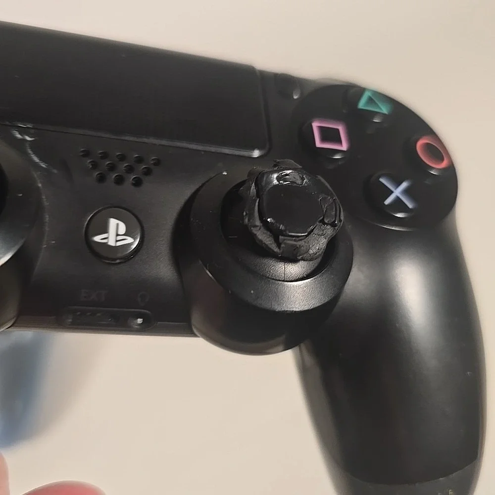 2 Sony PlayStation 4 DualShock Wireless Controllers Untested And Some‎ Damage